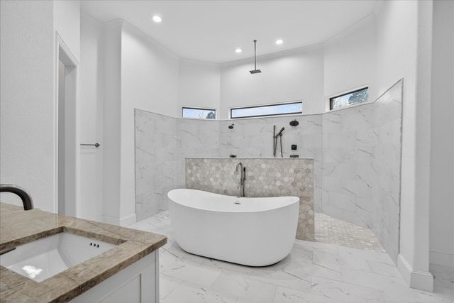 5182 Bayshore Drive, Athens, TX 75752