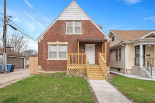 10644 S Eggleston Avenue, Chicago, IL 60628