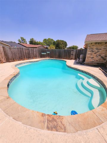 4813 Nash Drive, The Colony, TX 75056