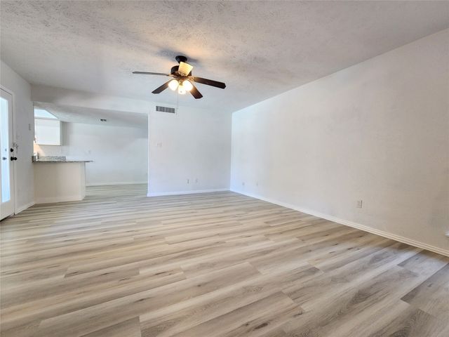 4813 Nash Drive, The Colony, TX 75056