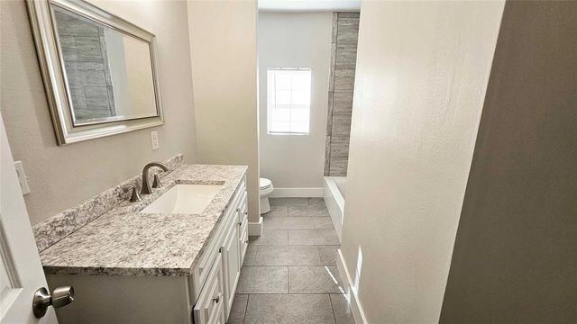 1424 NE 10th Street, Oklahoma City, OK 73117