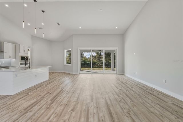 137 MARINER LANE, Rotonda West, FL 33947