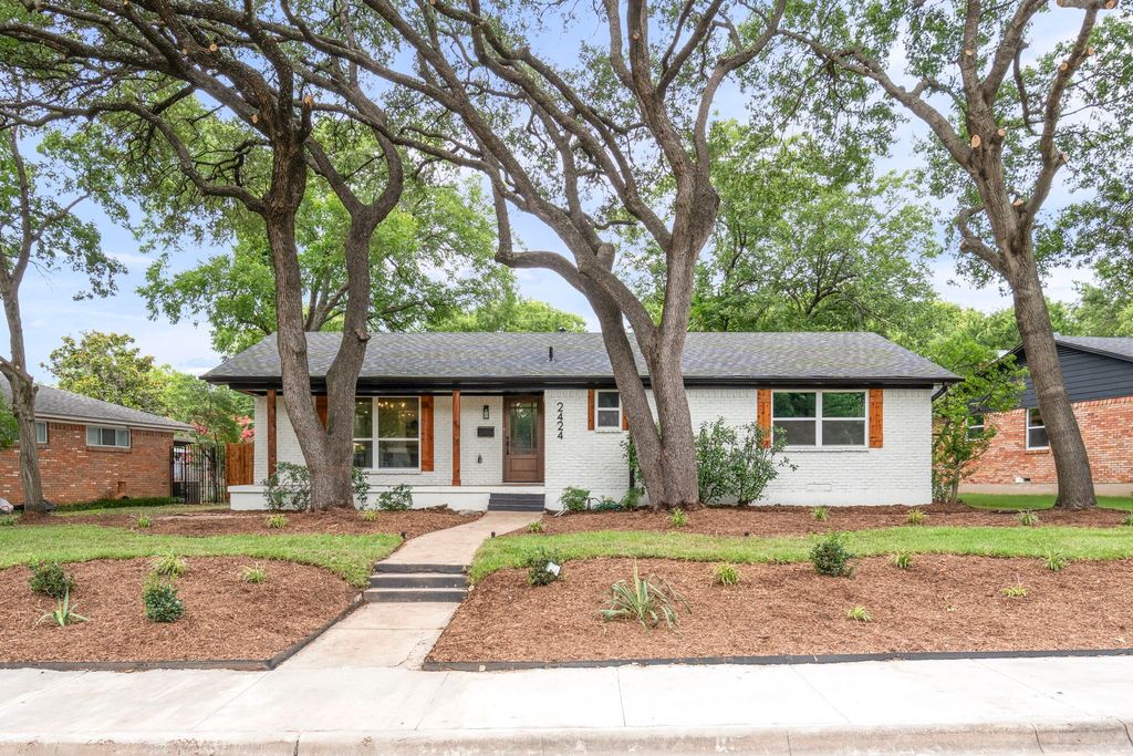 2424 Greenport Drive, Dallas, TX 75228