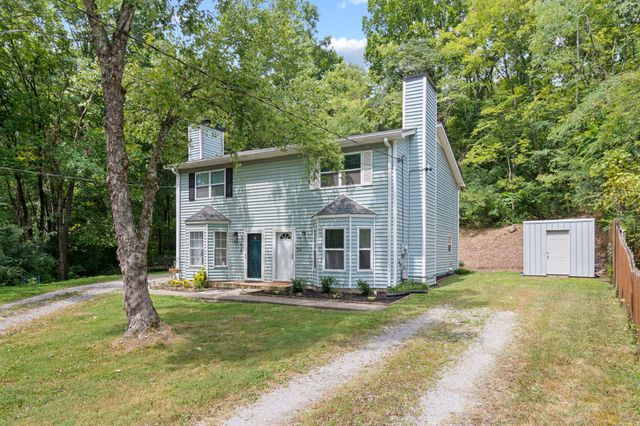 570 Holt Valley Rd, Nashville, TN 37221