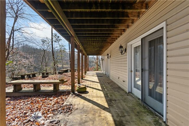 202 Snead Lane, Westminster, SC 29693