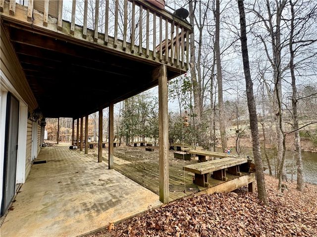 202 Snead Lane, Westminster, SC 29693