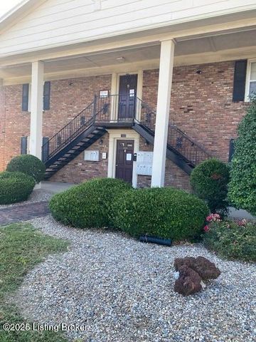 1926 Goldsmith Ln, 118, Louisville, KY 40218