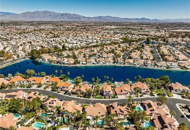 3025 Pismo Beach Drive, Las Vegas, NV 89128