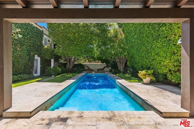 305 S Bedford Drive, Beverly Hills, CA 90212