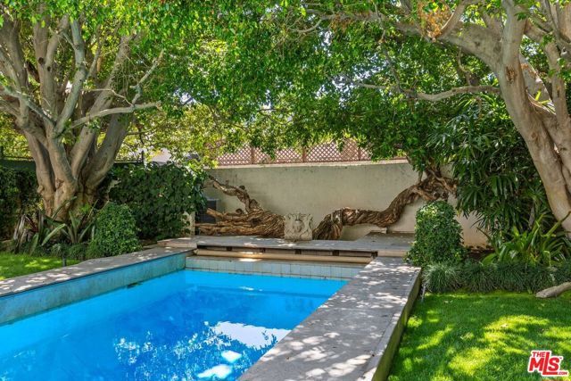 305 S Bedford Drive, Beverly Hills, CA 90212