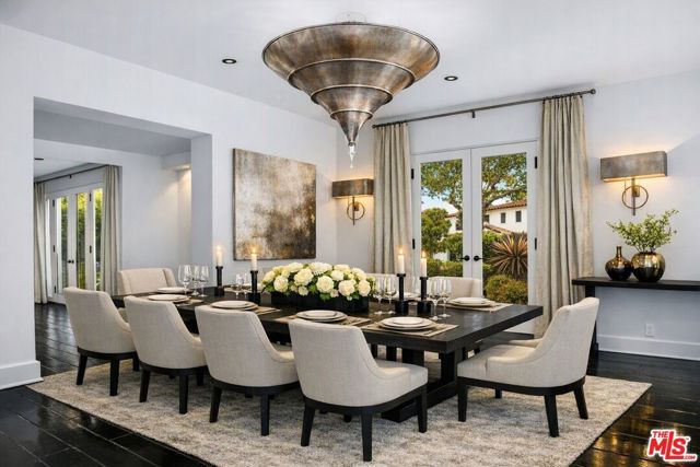305 S Bedford Drive, Beverly Hills, CA 90212