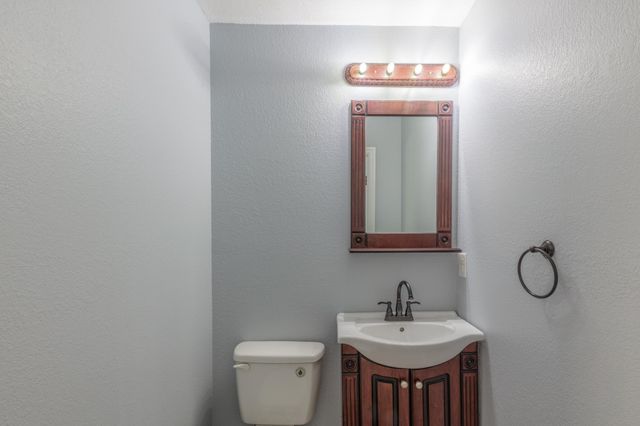 959 Lower Mill Road, Hixson, TN 37343