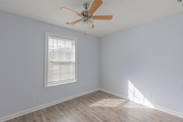 959 Lower Mill Road, Hixson, TN 37343