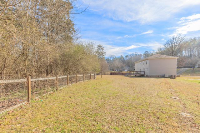 959 Lower Mill Road, Hixson, TN 37343