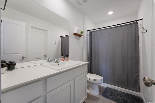 13012 HANCOCK POOL, St Hedwig, TX 78152