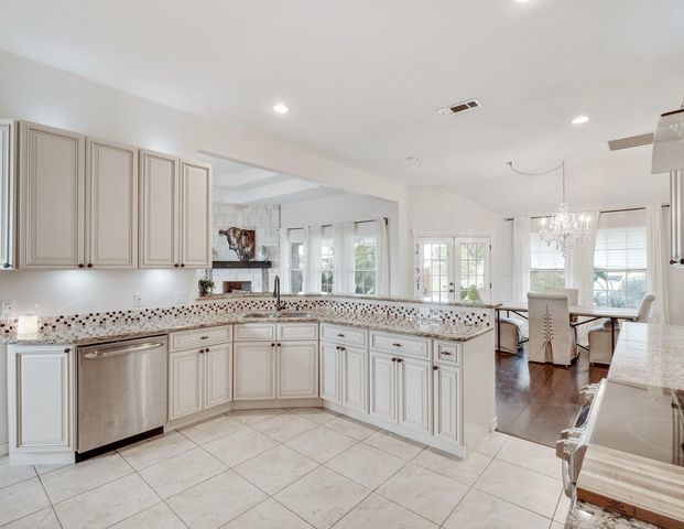 7552 Blanchard Way, Fort Worth, TX 76126