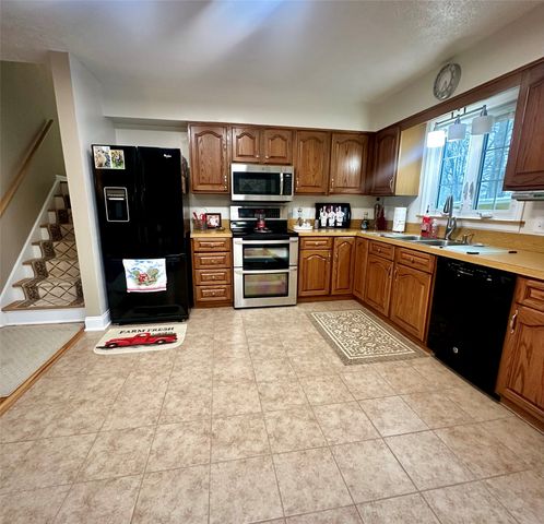 461 SUNNYSIDE Avenue, Meadville, PA 16335