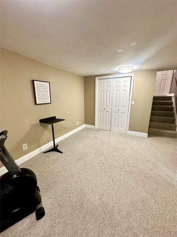 461 SUNNYSIDE Avenue, Meadville, PA 16335