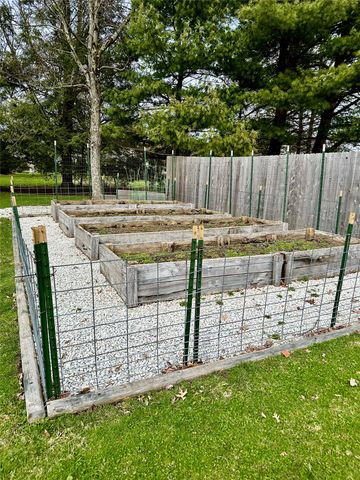 461 SUNNYSIDE Avenue, Meadville, PA 16335