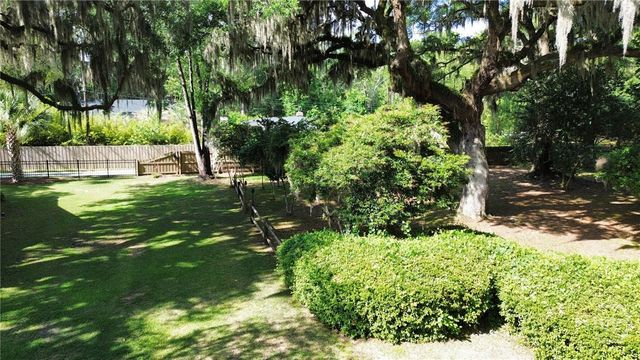 9042 Ferguson Avenue, Savannah, GA 31406