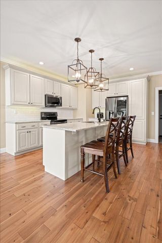 200 Crooked Creek Drive, London, KY 40744