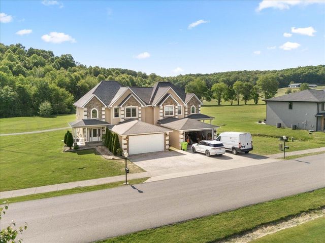 200 Crooked Creek Drive, London, KY 40744