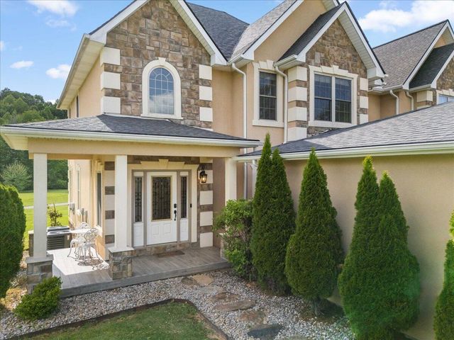200 Crooked Creek Drive, London, KY 40744