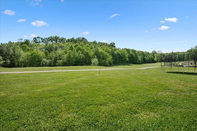 200 Crooked Creek Drive, London, KY 40744