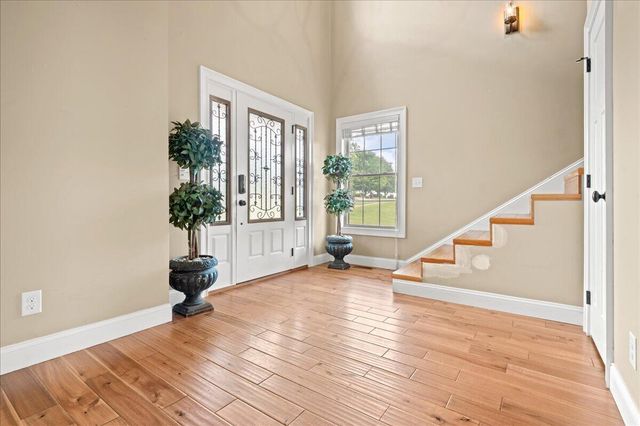 200 Crooked Creek Drive, London, KY 40744
