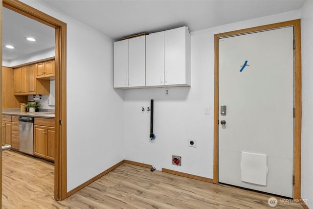 7303 103rd Street E, Puyallup, WA 98373