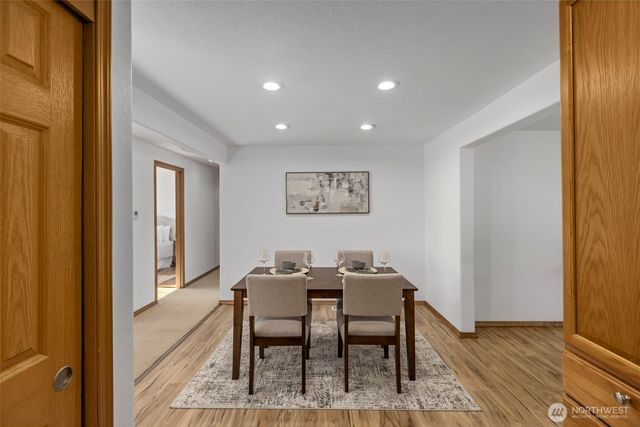 7303 103rd Street E, Puyallup, WA 98373