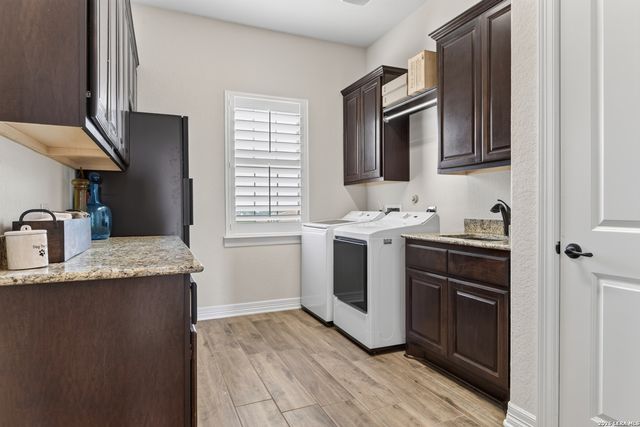 8035 VANITY HL, San Antonio, TX 78256