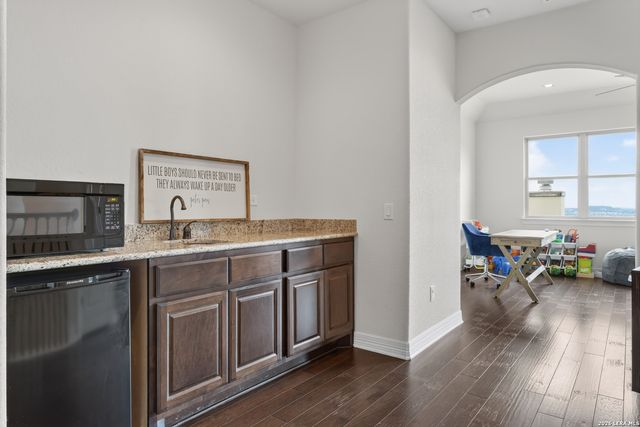 8035 VANITY HL, San Antonio, TX 78256