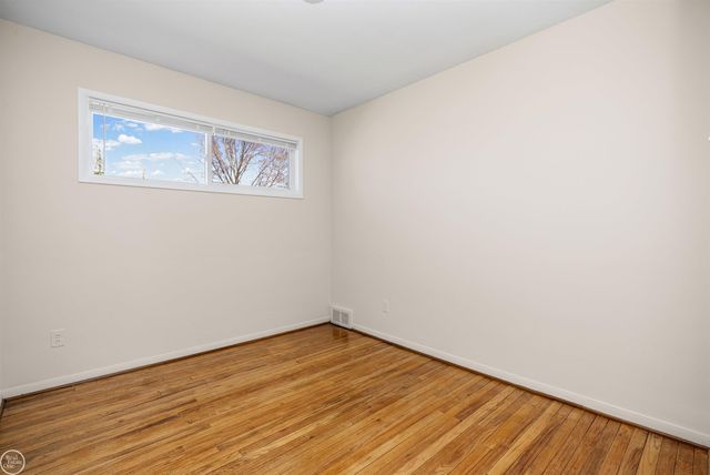 16840 May Avenue, Eastpointe, MI 48021