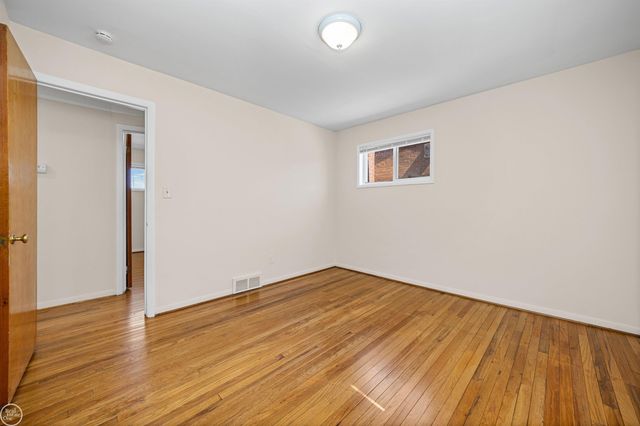 16840 May Avenue, Eastpointe, MI 48021