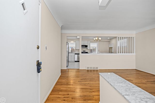 16840 May Avenue, Eastpointe, MI 48021