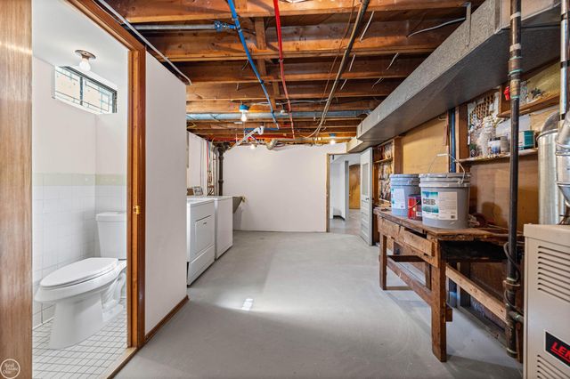 16840 May Avenue, Eastpointe, MI 48021