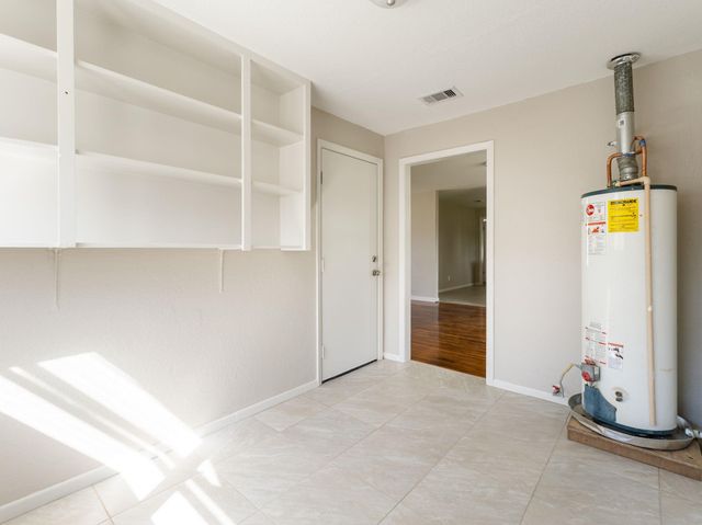 3200 3rd Street, Bay City, TX 77414