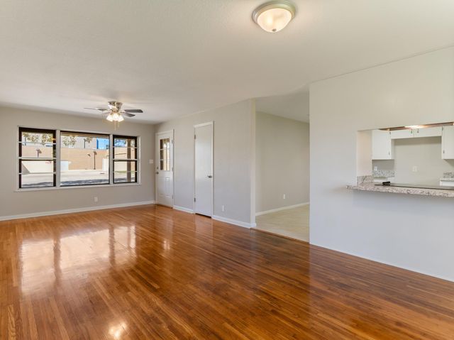 3200 3rd Street, Bay City, TX 77414