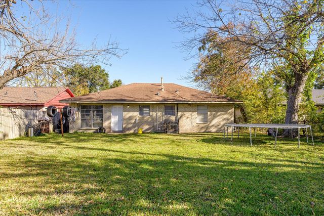 3120 Redfield Drive, Pasadena, TX 77503