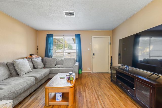 3120 Redfield Drive, Pasadena, TX 77503