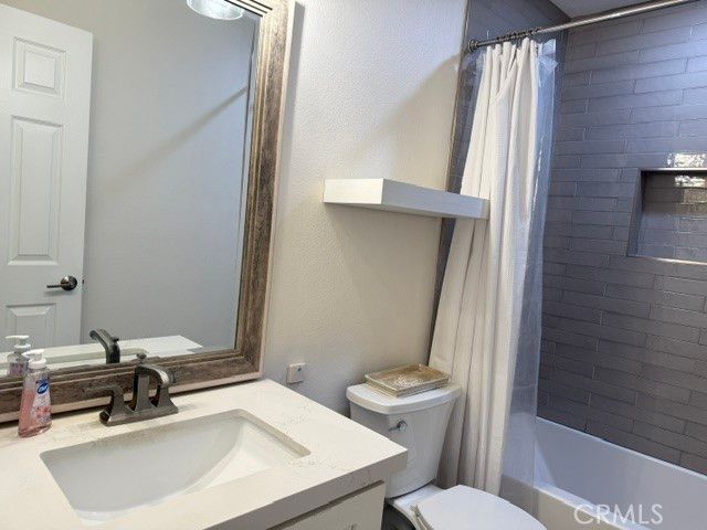 14271 Blackpool Road, Westminster, CA 92683