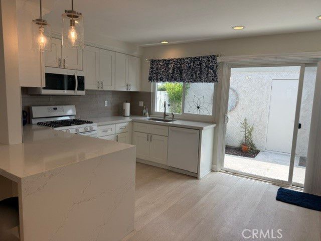 14271 Blackpool Road, Westminster, CA 92683