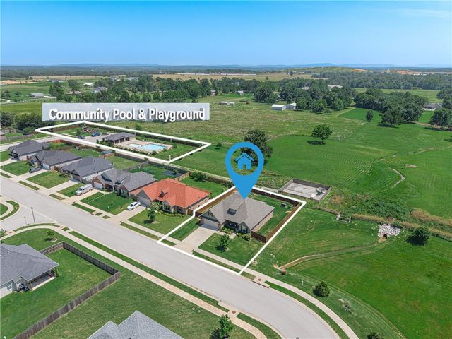 1353 Giulia Avenue, Springdale, AR 72762