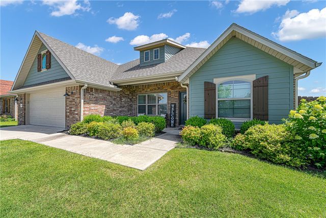 1353 Giulia Avenue, Springdale, AR 72762