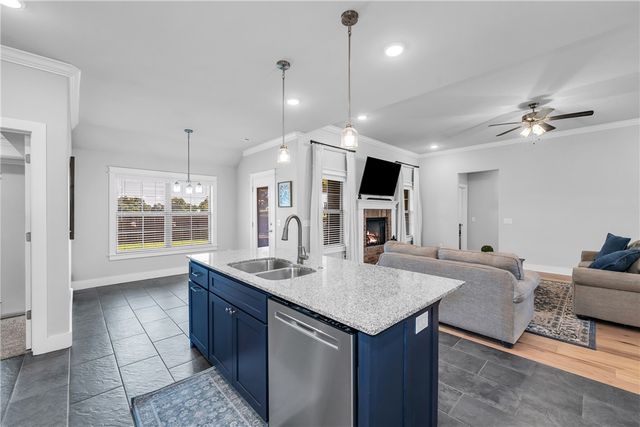 1353 Giulia Avenue, Springdale, AR 72762