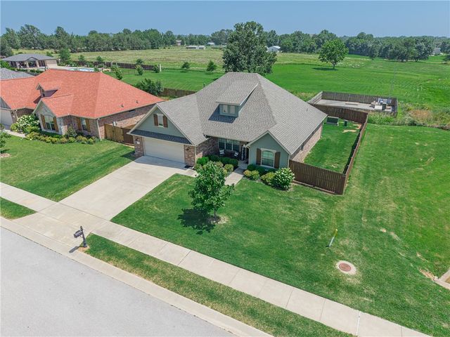 1353 Giulia Avenue, Springdale, AR 72762