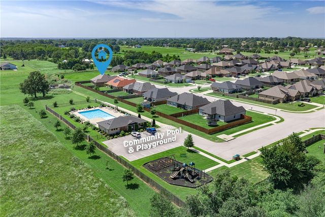 1353 Giulia Avenue, Springdale, AR 72762
