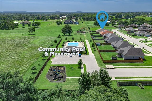 1353 Giulia Avenue, Springdale, AR 72762