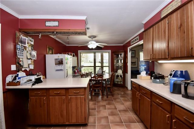 514 EAGLE Drive, Pineville, LA 71360